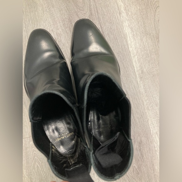 Saint Laurent Wyatt Chelsea boot. Size 40 
$ 1,150 - Picture 11 of 12